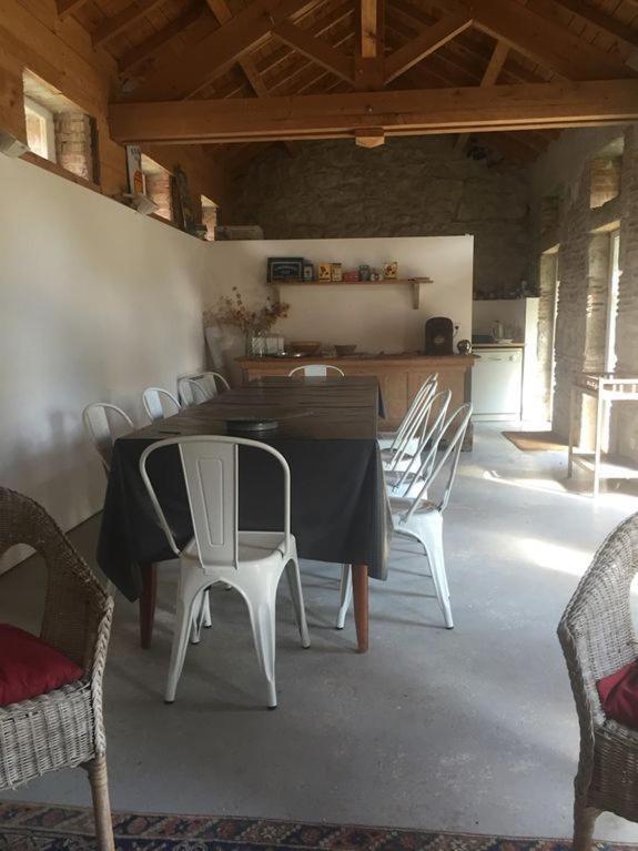 Le Rozet Bed & Breakfast Vendat Exterior foto